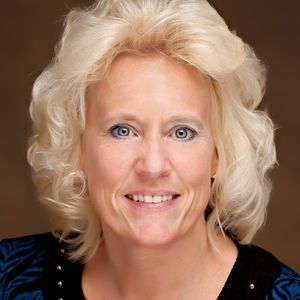 Meet your Posher, Karen